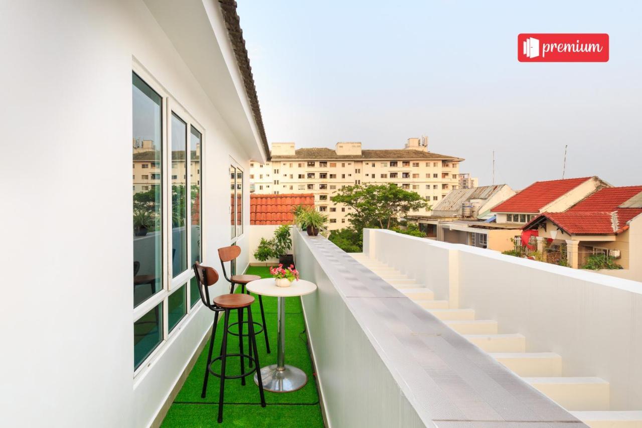 Reddoorz Ura Hotel Hung Phuoc 4 Bandar Ho Chi Minh Luaran gambar